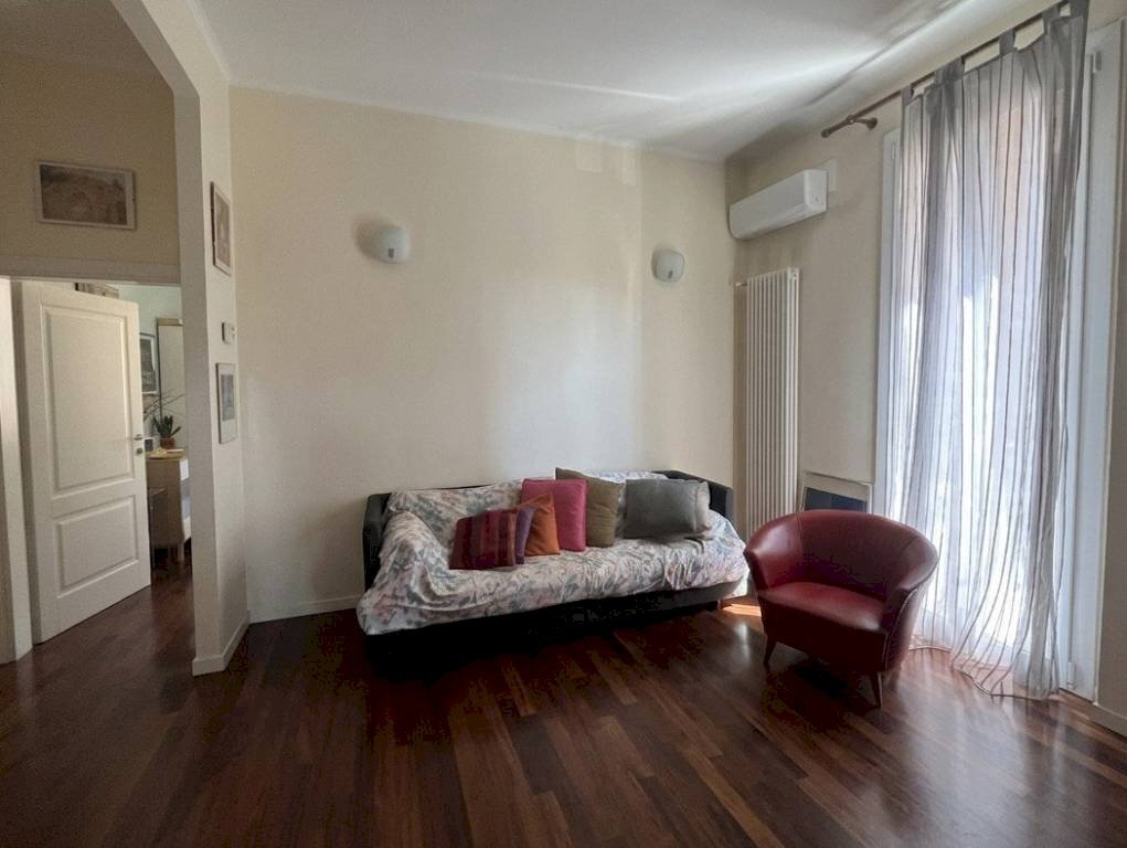 Soggiorno - Two-room apartment via Gorizia, Bologna (neighborhood Saffi) - photo 1