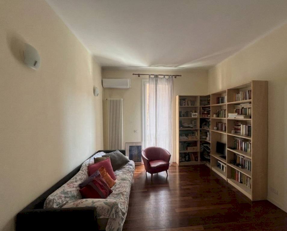 Soggiorno - Two-room apartment via Gorizia, Bologna (neighborhood Saffi) - photo 3