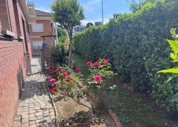 Giardino - Quadrilocale via Livia Gallina, 1, Carmagnola - foto 4