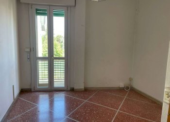 whatsapp image 2026-05-20 at 11.18.44 (1) - Trilocale via Della Pace, Medicina - foto 6