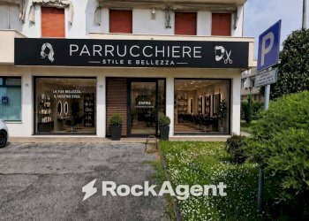 Facciata - Negozio via Roma, 121, Pianiga - foto 13