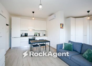 Salone - One-room apartment via Ildebrando della Giovanna, 81, Roma (neighborhood Massimina) - photo 8