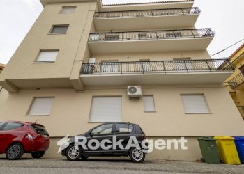 Facciata - Trilocale via Aquileia, 39, Catanzaro - foto 38