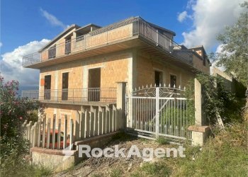 Facciata - Villa via Antonio Tedesco, Altavilla Silentina - foto 27