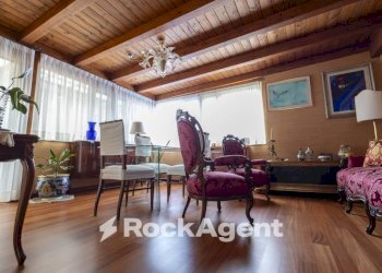 Veranda - Four-room apartment viale Tommaso Campanella, 90, Catanzaro - photo 7