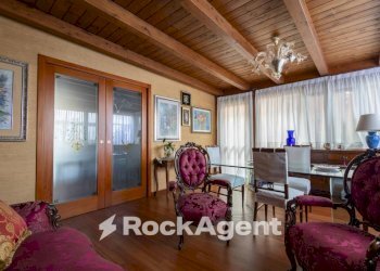Veranda - Four-room apartment viale Tommaso Campanella, 90, Catanzaro - photo 9