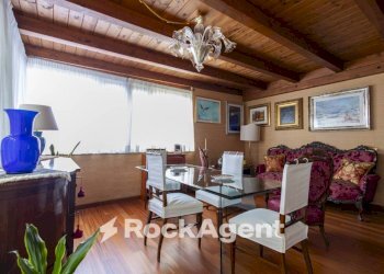 Studio - Four-room apartment viale Tommaso Campanella, 90, Catanzaro - photo 11