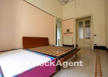 Camera da letto - Trilocale salita Ii Del Rosario, 1, Catanzaro - foto 24