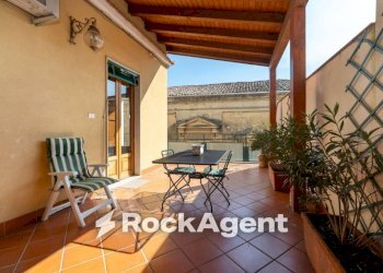Terrazzo - Four-room apartment corso Vittorio Emanuele, 151, Trecastagni - photo 3