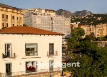 Vista - Stable - Palace corso Filangieri, 129, Vico Equense - photo 34
