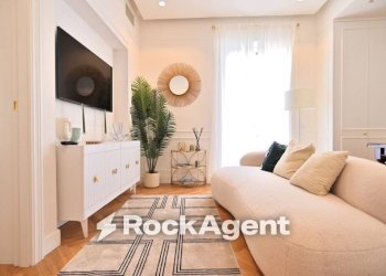 Salone - Three-room apartment via Franco Michelini Tocci, Roma - photo 13