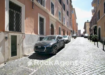 Zona - Warehouse via dei Quattro Cantoni, 9a, Roma (neighborhood Centro Storico) - photo 25