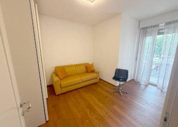 Studio - Three-room apartment viale Papa Giovanni XXIII, Bergamo - photo 6