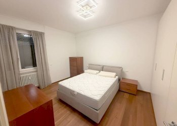 Camera da letto - Three-room apartment viale Papa Giovanni XXIII, Bergamo - photo 7