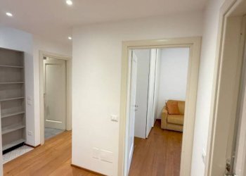 Corridoio - Three-room apartment viale Papa Giovanni XXIII, Bergamo - photo 11