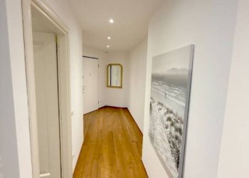Corridoio - Three-room apartment viale Papa Giovanni XXIII, Bergamo - photo 15