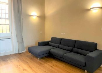 soggiorno - Quadrilocale via Galliera, Bologna (zona Centro Storico) - foto 1
