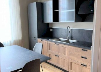 cucina abitabile - Quadrilocale via Galliera, Bologna (zona Centro Storico) - foto 4