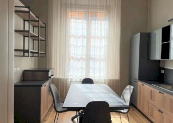 cucina abitabile - Quadrilocale via Galliera, Bologna (zona Centro Storico) - foto 5
