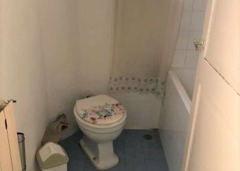 bagno - Monolocale via Dei Bibiena, 19, Bologna (zona Centro Storico) - foto 15