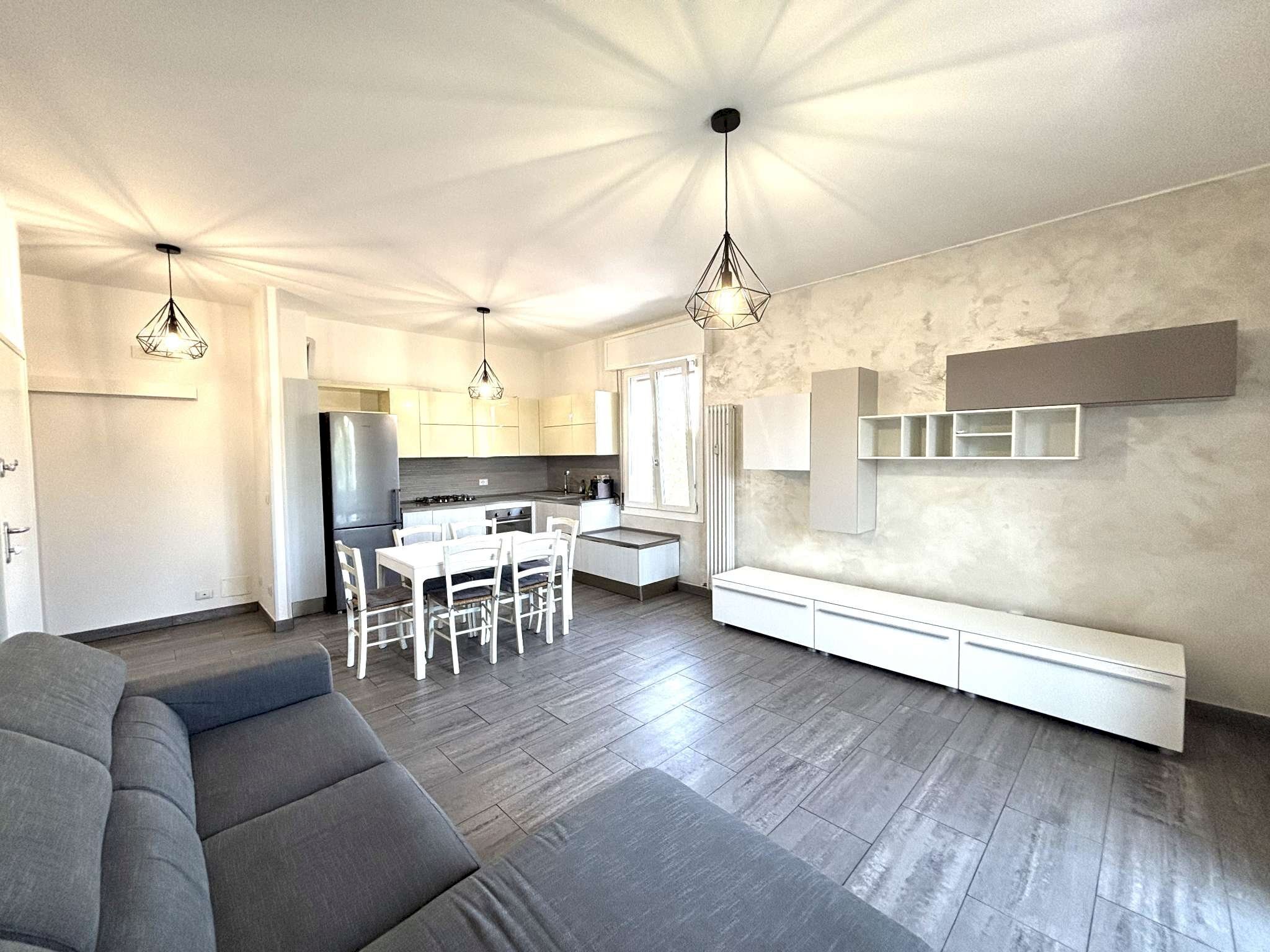 soggiorno - Three-room apartment Del Lavoro, Castel Maggiore - photo 1