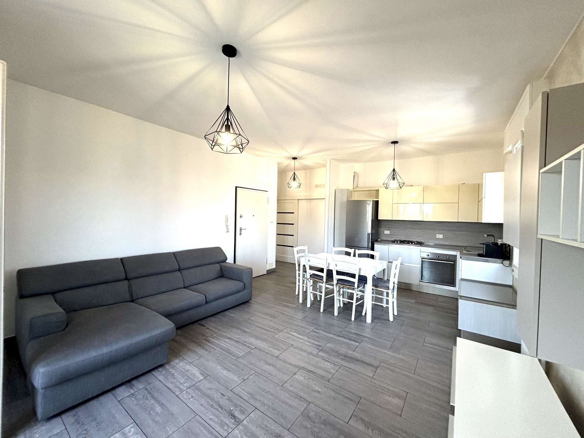 soggiorno - Three-room apartment Del Lavoro, Castel Maggiore - photo 2