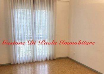 Four-room apartment Saronno - photo 21