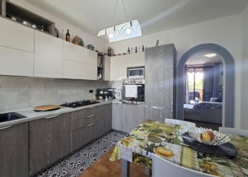 Three-room apartment Via Fiume, Vittuone - photo 7