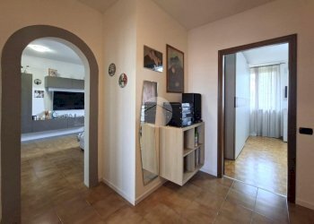 Three-room apartment Via Fiume, Vittuone - photo 9