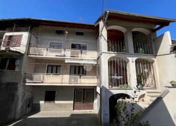 Casa semi indipendente Via giovanni battista trono, Brosso - foto 1