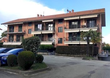 Four-room apartment Via Cavour, Piossasco - photo 2