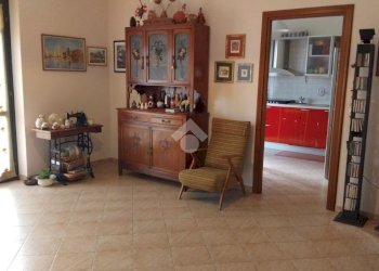 Four-room apartment Via Cavour, Piossasco - photo 8