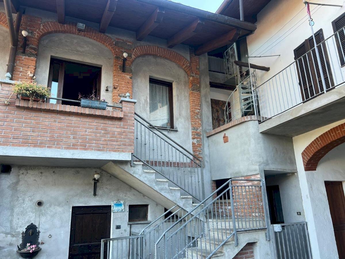 Casa semi indipendente Salerano Canavese - foto 2