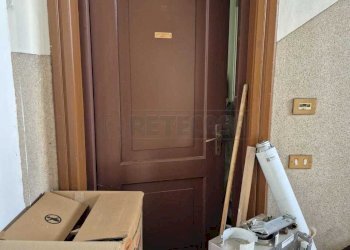 PORTA MONO SECONDO PIANO - Apartment Curno - photo 9