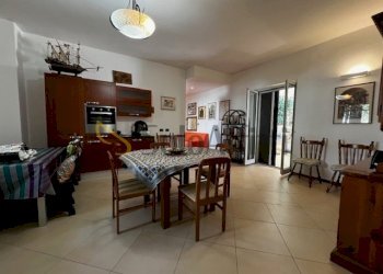 IMG_5501 - Villa Corso Alcide de Gasperi, Bari - foto 5