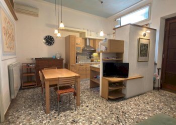 appartamento in vendita in centro storico con balc - Appartamento Via Beccheria 33, Lucca - foto 2