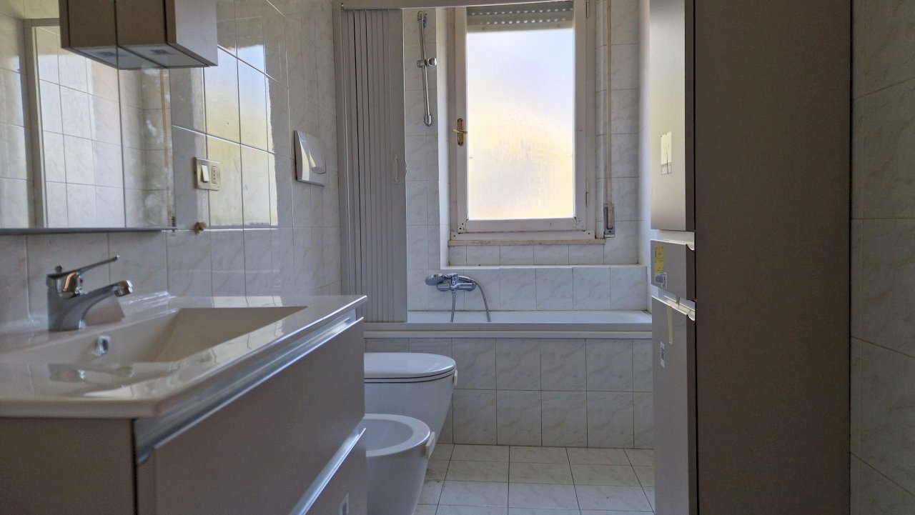 bagno - Four-room apartment Via Francesco Maturanzio, Perugia - photo 3
