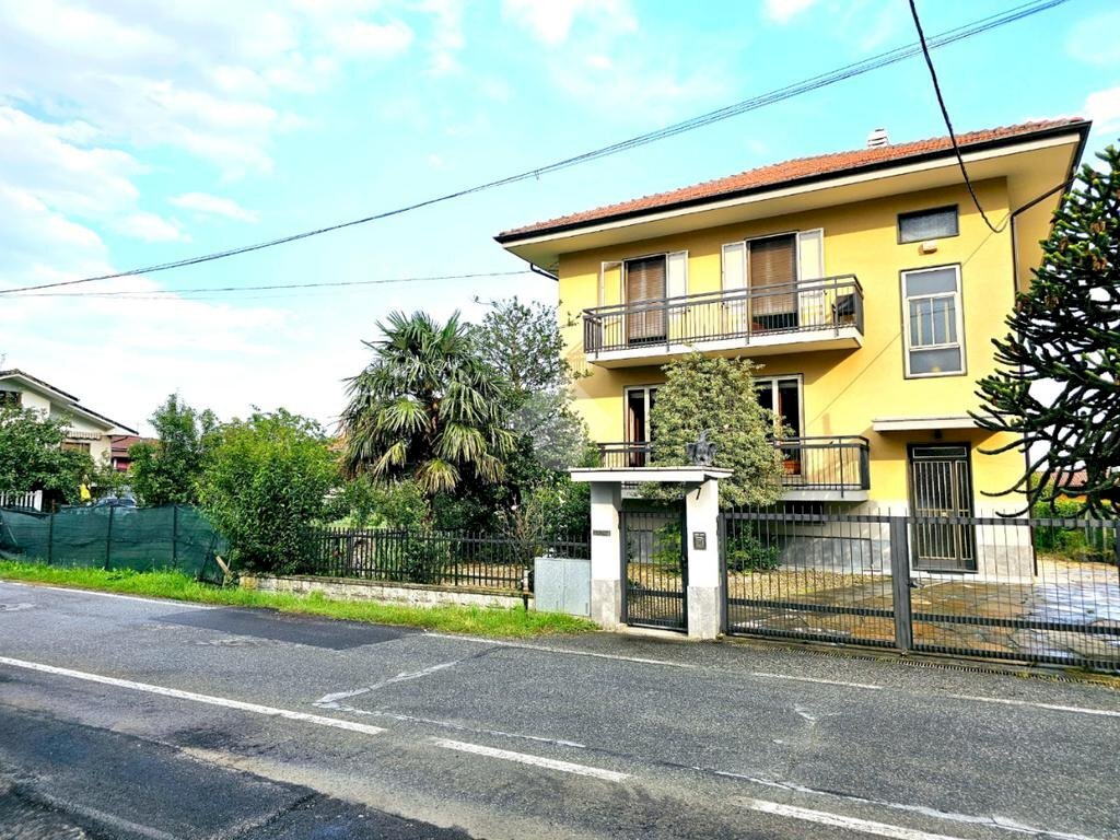 Four-room apartment Via montebasso, Cafasse - photo 1