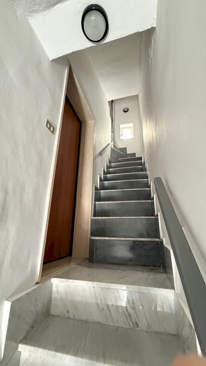 vano scala - Bilocale Via Bixio 210, Monopoli - foto 3