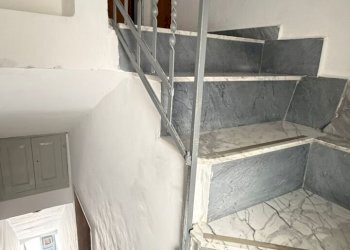 vano scala - Bilocale Via Bixio 210, Monopoli - foto 4