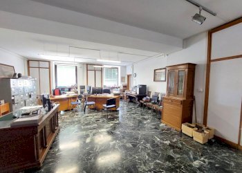 20260518_123611 - Office Via di Sottoripa, Genova (neighborhood Porto antico) - photo 3