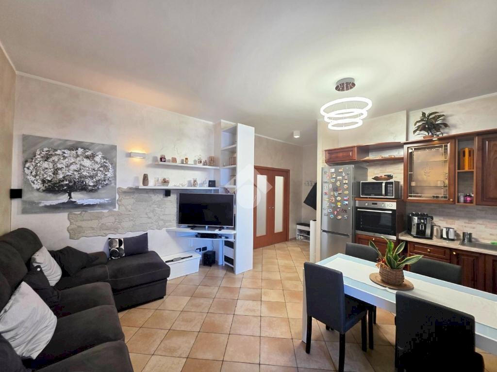 Three-room apartment Corso Francia, Rivoli - photo 1