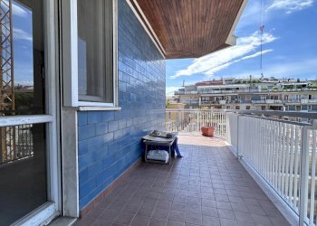balcone con vista - Appartamento Pescara - foto 3