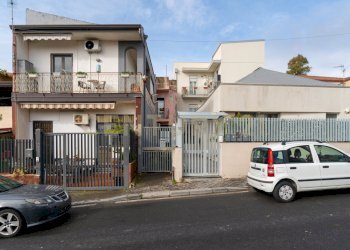 Via Villa Flaminia 16 (2).jpg - Four-room apartment Via Villa Flaminia 16, Catania - photo 3