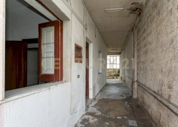 Via Villa Flaminia 16 (8).jpg - Four-room apartment Via Villa Flaminia 16, Catania - photo 9
