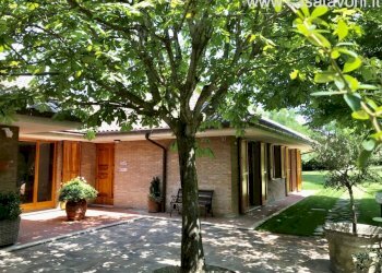 IMG_6035-scaled.jpg - Porzione di casa Via Barcaglione 23, Ancona - foto 7