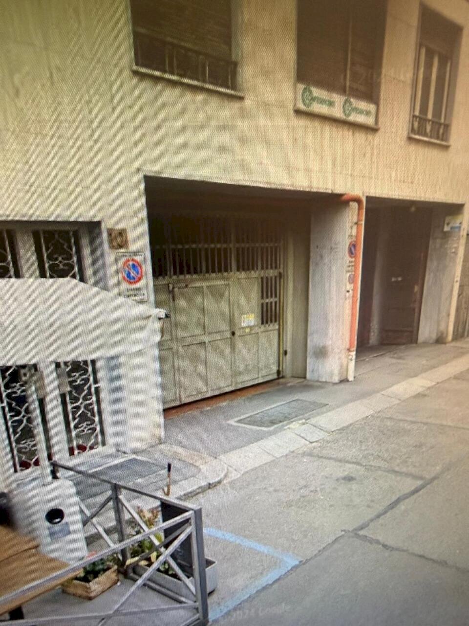 box via botta - Box Via Carlo Botta, Torino (zona Quadrilatero Romano) - foto 1