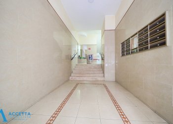 Androne - Appartamento Via Diego Peluso 80, Taranto - foto 2