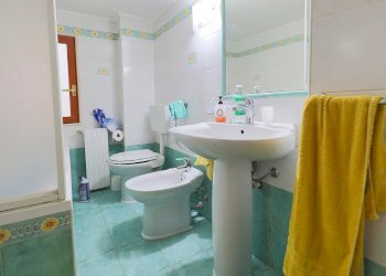 Bagno - Appartamento Via Diego Peluso 80, Taranto - foto 13