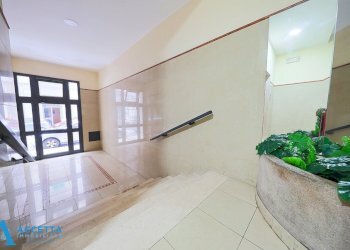 Androne - Appartamento Via Diego Peluso 80, Taranto - foto 22
